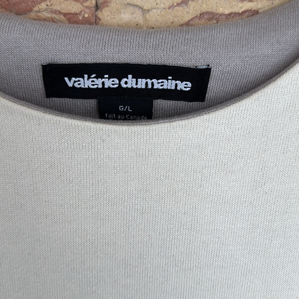 New Valerie Dumaine 🇨🇦 Cream and Black Top - Picture 2 of 4